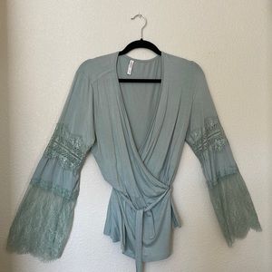 COPY - Beautiful Bell Sleeve Women’s Mint Color Wrap Top Size L